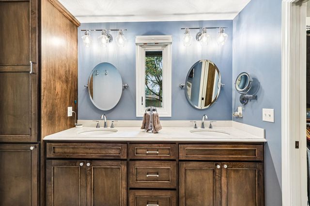 12501 63rd Avenue N, Maple Grove, MN 55369