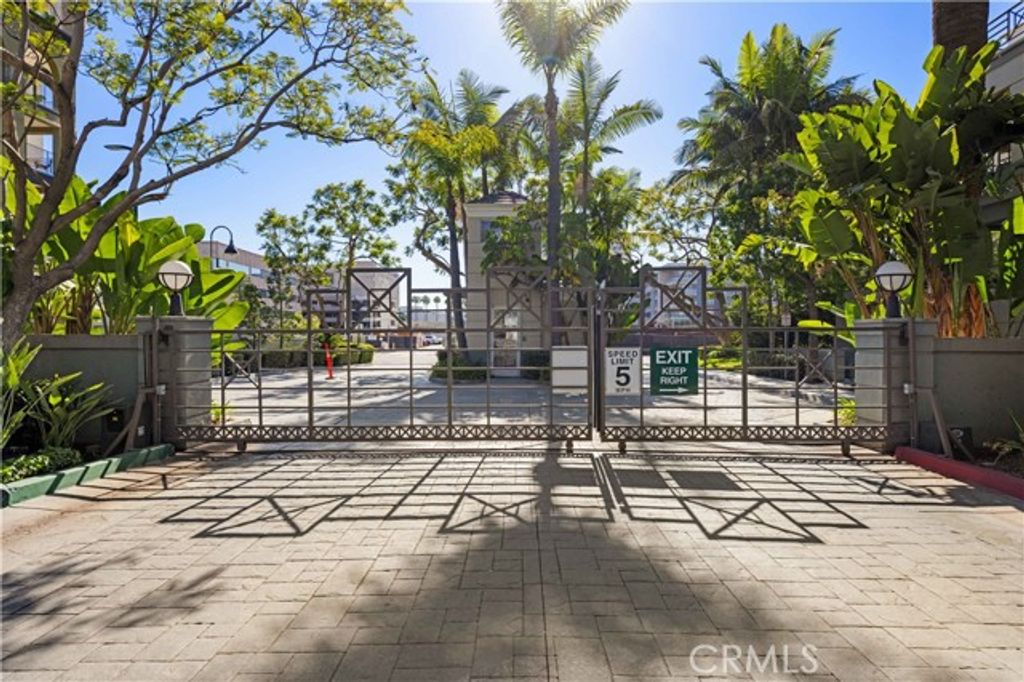 2253 Martin, Irvine, CA 92612