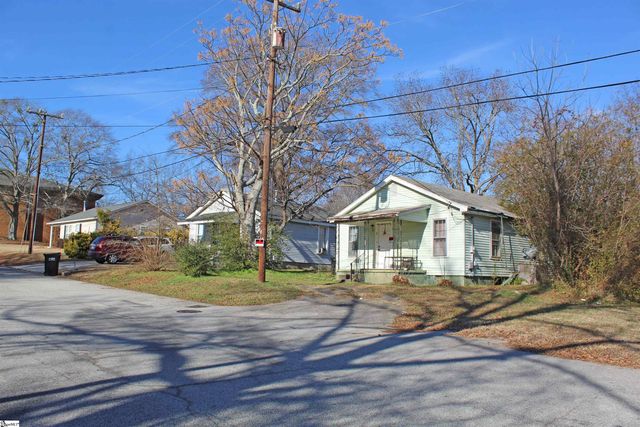 103 Moore Street, Simpsonville, SC 29681