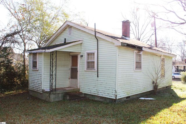 103 Moore Street, Simpsonville, SC 29681