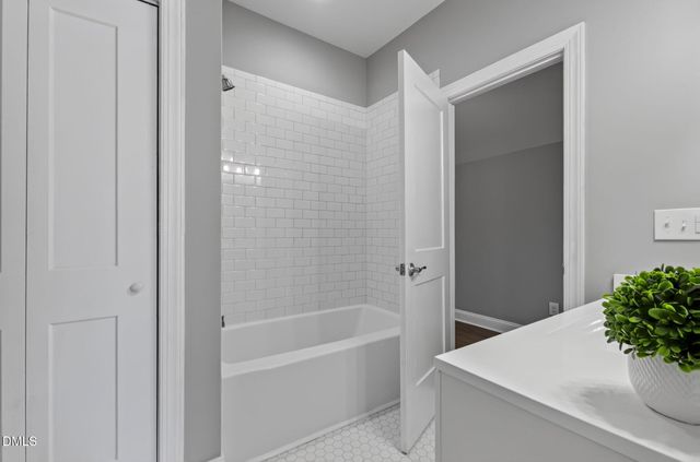 5105 Gansett Lane, Raleigh, NC 27612