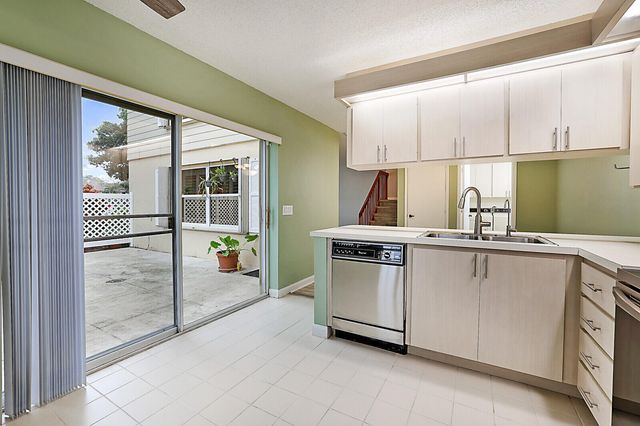 5002 Wheatley Court, Boynton Beach, FL 33436