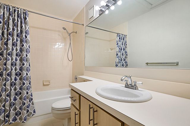 5002 Wheatley Court, Boynton Beach, FL 33436