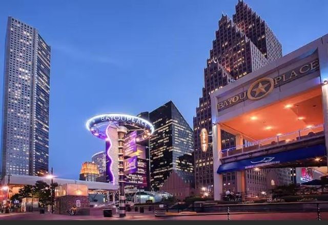 2716 Eado Edge Court, Houston, TX 77020