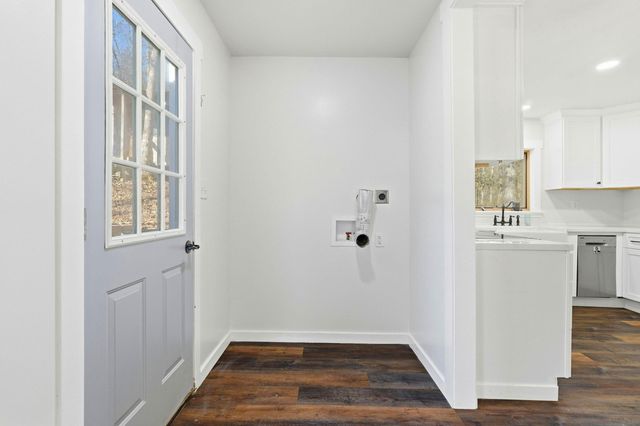 215 Kimberly Creek Road, Rockaway Beach, MO 65740