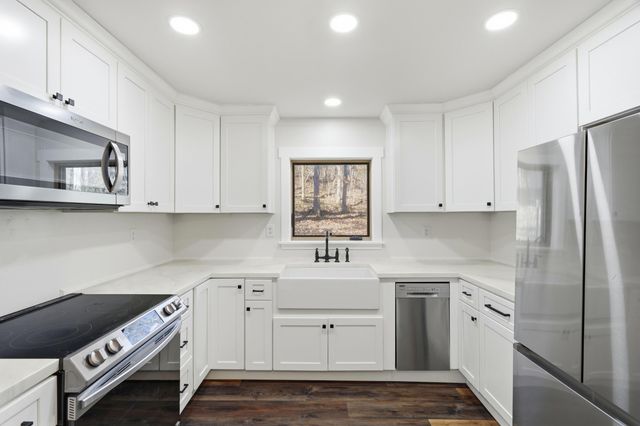 215 Kimberly Creek Road, Rockaway Beach, MO 65740