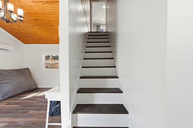 215 Kimberly Creek Road, Rockaway Beach, MO 65740