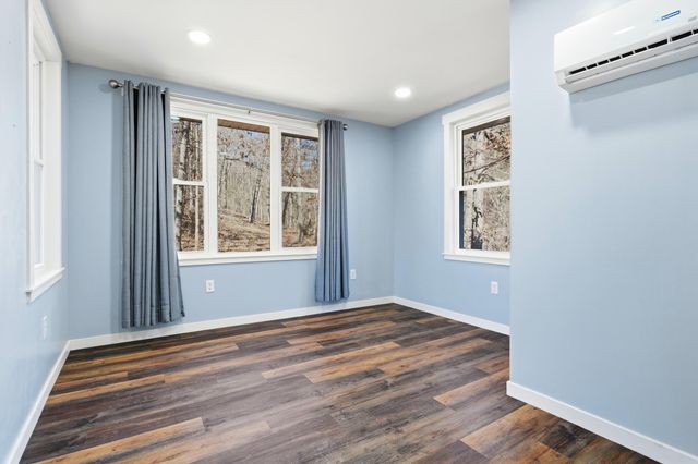 215 Kimberly Creek Road, Rockaway Beach, MO 65740