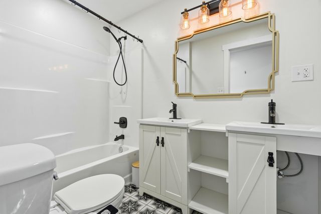 215 Kimberly Creek Road, Rockaway Beach, MO 65740