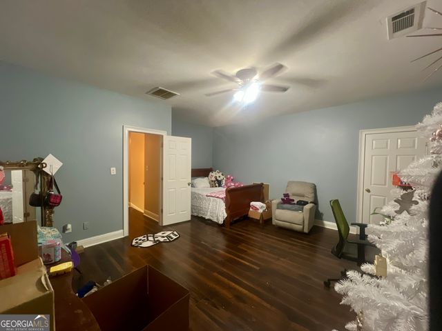 140 Little Creek Drive, Sharpsburg, GA 30277