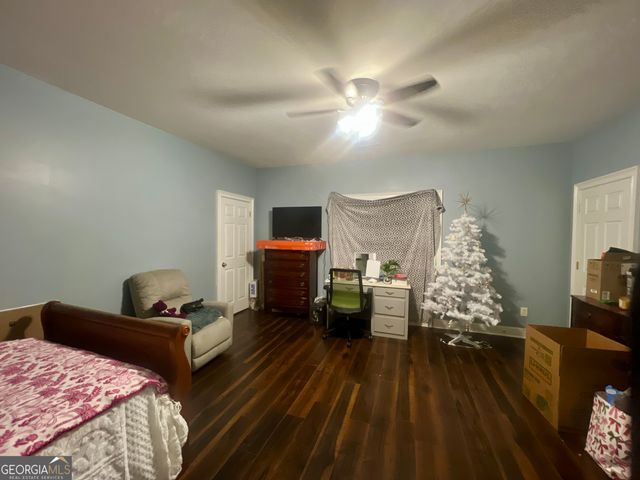 140 Little Creek Drive, Sharpsburg, GA 30277