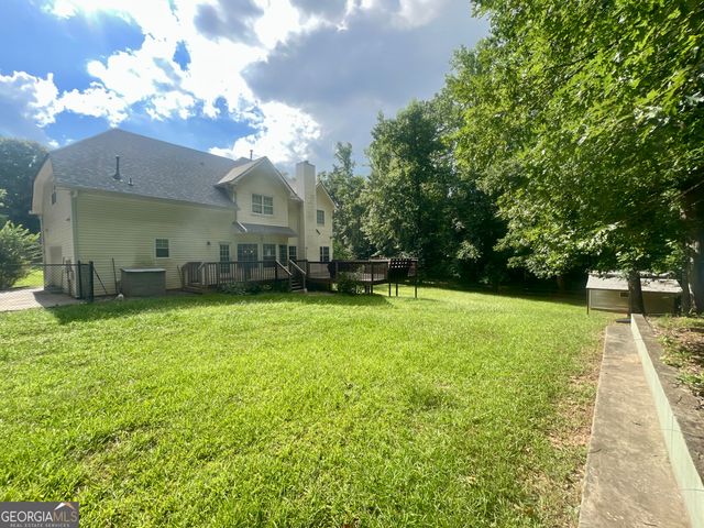 140 Little Creek Drive, Sharpsburg, GA 30277