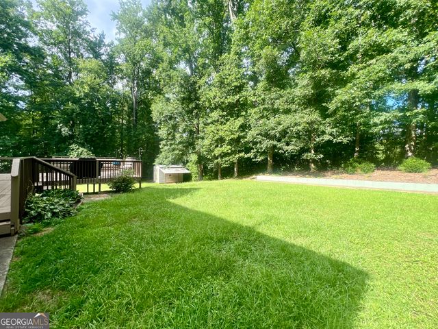 140 Little Creek Drive, Sharpsburg, GA 30277
