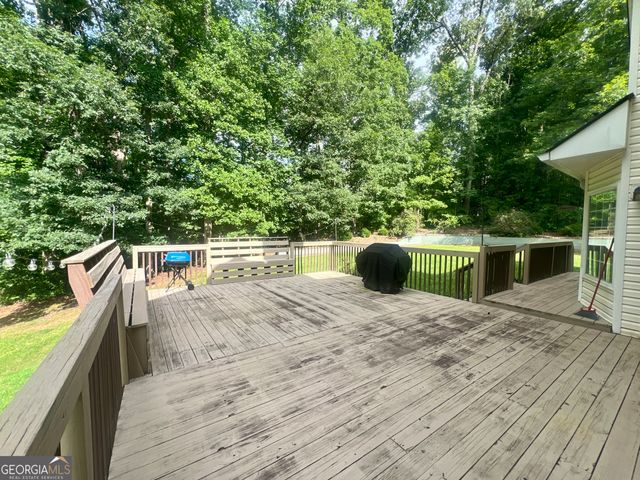 140 Little Creek Drive, Sharpsburg, GA 30277