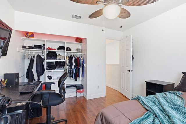 5148 Sorenson Way, Antelope, CA 95843