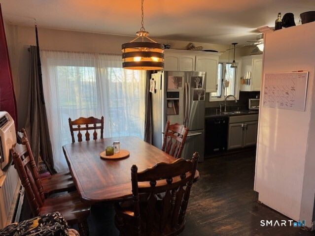 419 Colonel Ledyard Highway, Ledyard, CT 06339