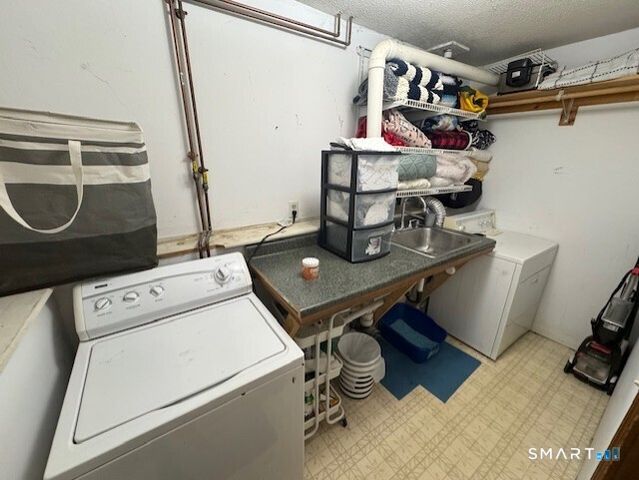 419 Colonel Ledyard Highway, Ledyard, CT 06339