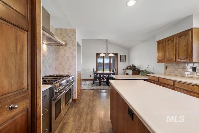 2987 E 3500 N, Twin Falls, ID 83301
