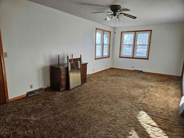 102 Chickasaw Street, Nashua, IA 50658