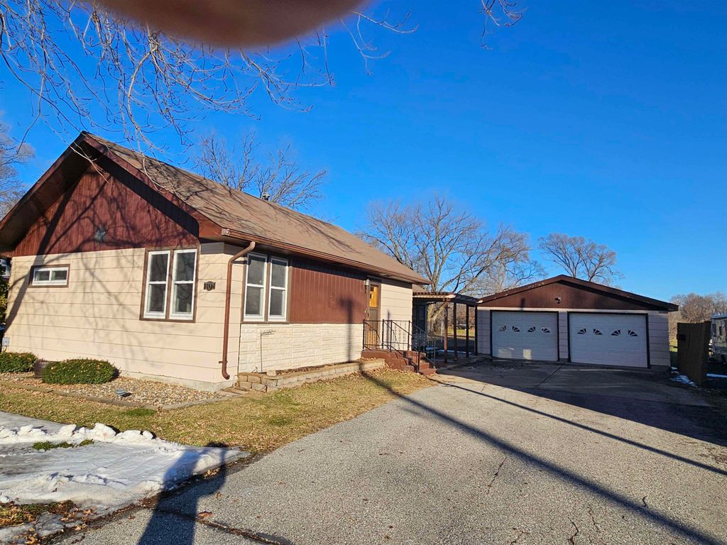 102 Chickasaw Street, Nashua, IA 50658