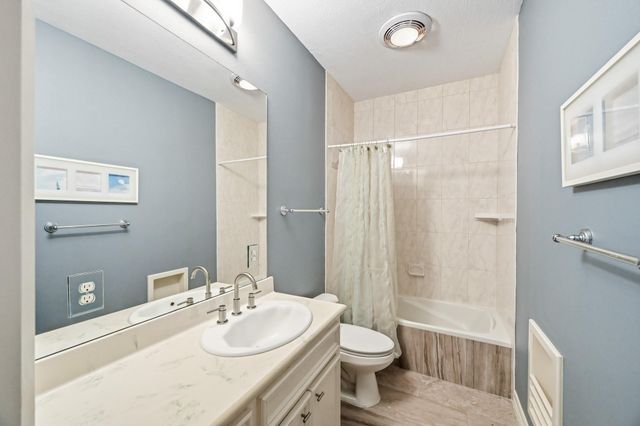 11995 White Oak Crossing, Conroe, TX 77385