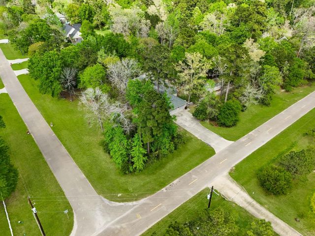 11995 White Oak Crossing, Conroe, TX 77385