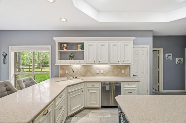 11995 White Oak Crossing, Conroe, TX 77385