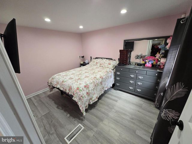610 6TH ST, Jackson, NJ 08527
