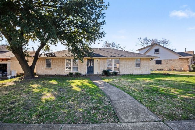 2725 Mark Drive, Mesquite, TX 75150