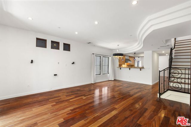 744 N Alfred Street 104, West Hollywood, CA 90069