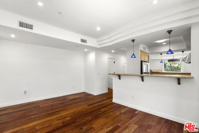 744 N Alfred Street 104, West Hollywood, CA 90069