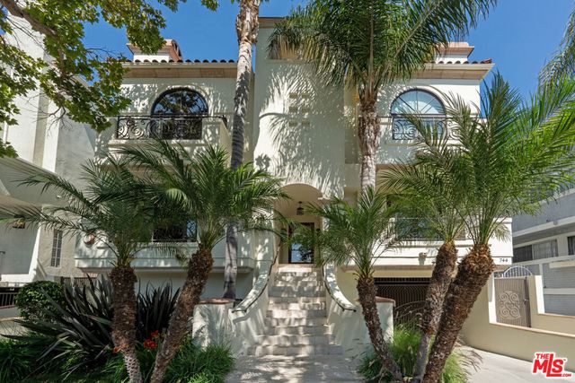 744 N Alfred Street 104, West Hollywood, CA 90069