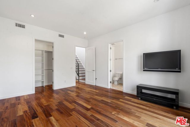 744 N Alfred Street 104, West Hollywood, CA 90069