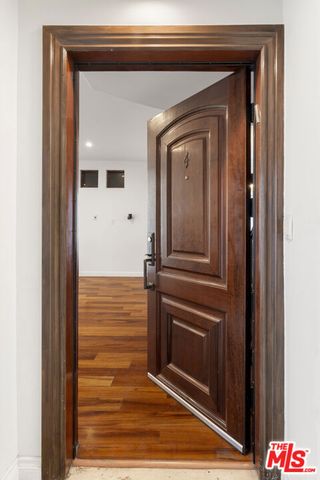 744 N Alfred Street 104, West Hollywood, CA 90069