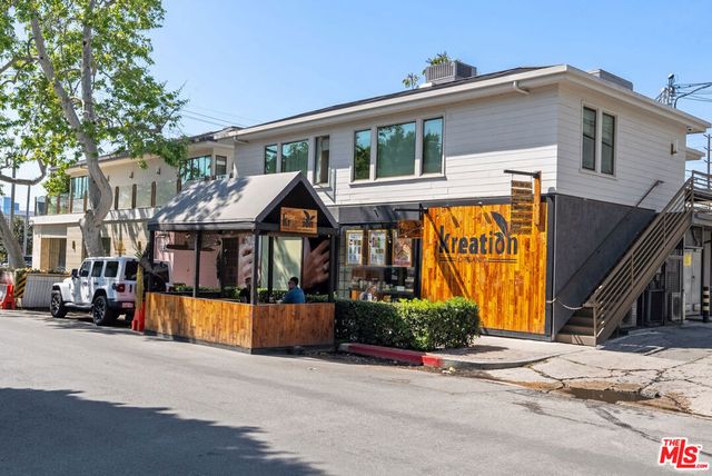 744 N Alfred Street 104, West Hollywood, CA 90069