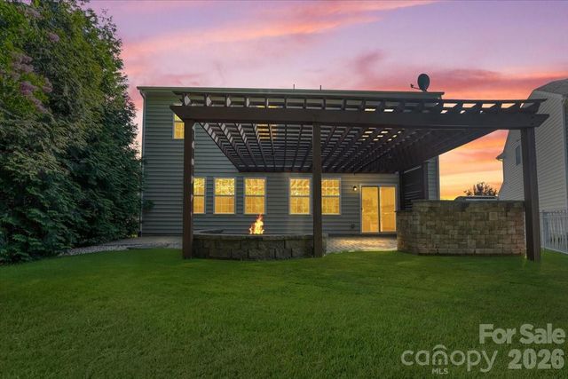 2701 Southern Trace Drive, Waxhaw, NC 28173