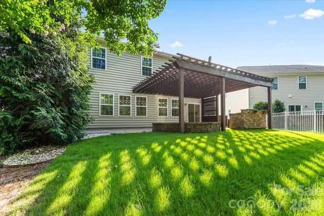 2701 Southern Trace Drive, Waxhaw, NC 28173