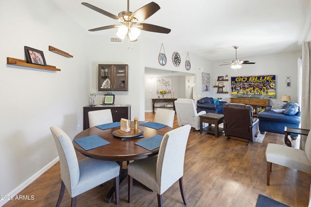 10305 W HUTTON Drive, Sun City, AZ 85351