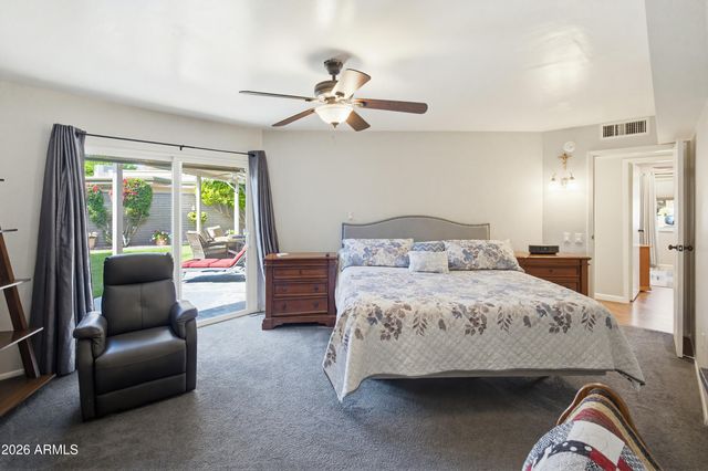 10305 W HUTTON Drive, Sun City, AZ 85351