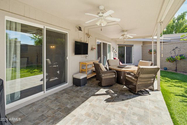 10305 W HUTTON Drive, Sun City, AZ 85351