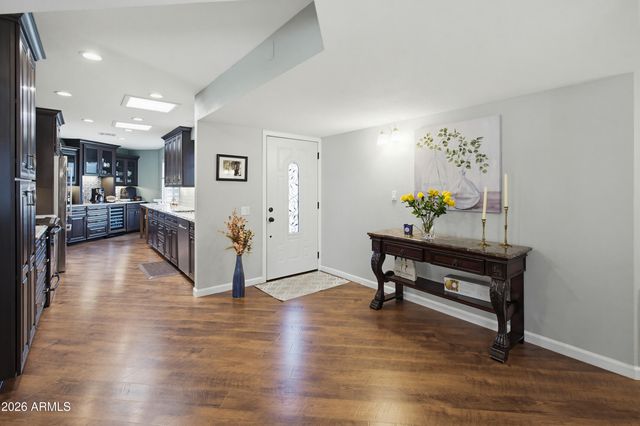 10305 W HUTTON Drive, Sun City, AZ 85351