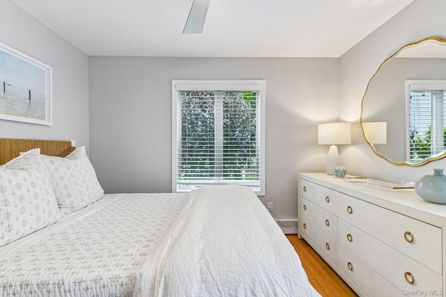 2100 Glenn Road, Southold, NY 11971
