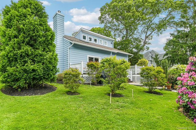 2100 Glenn Road, Southold, NY 11971