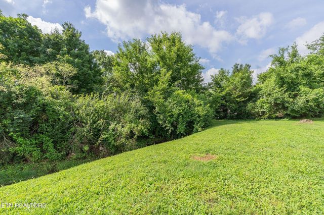 912 Rachels Place, Hermitage, TN 37076