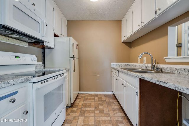 912 Rachels Place, Hermitage, TN 37076