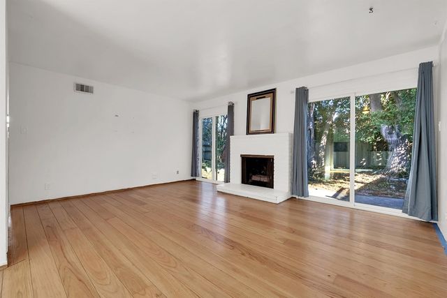 15766 Via Sorrento, San Lorenzo, CA 94580