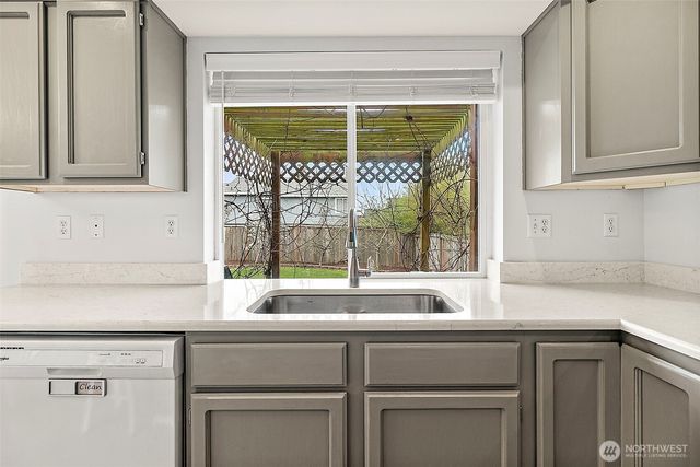 5207 Marshall Avenue SE, Auburn, WA 98092