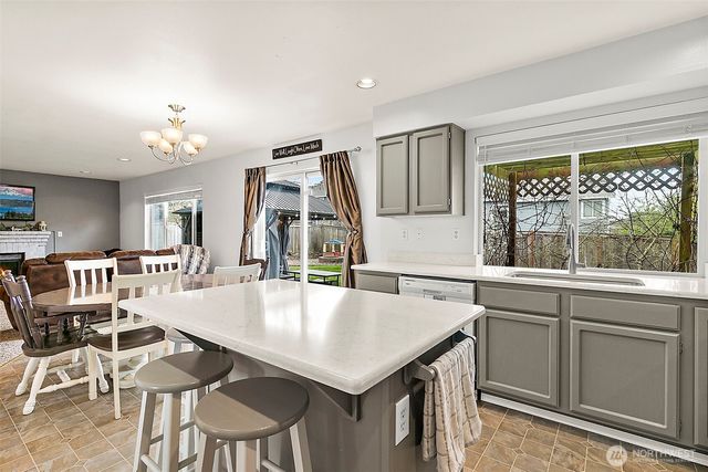 5207 Marshall Avenue SE, Auburn, WA 98092