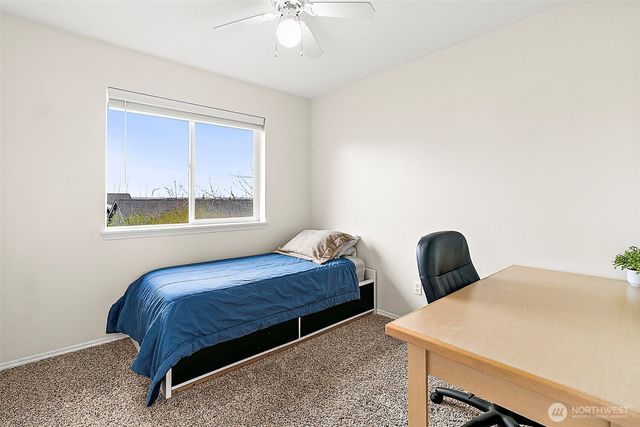 5207 Marshall Avenue SE, Auburn, WA 98092