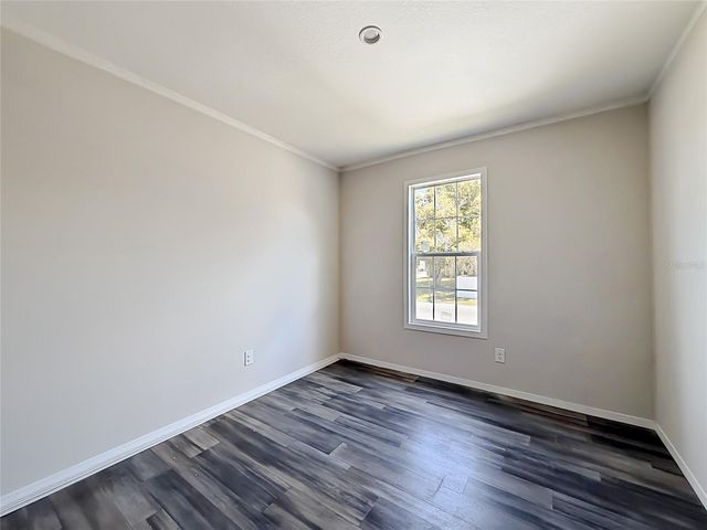 8002 MOBILAIRE DRIVE, Orlando, FL 32822